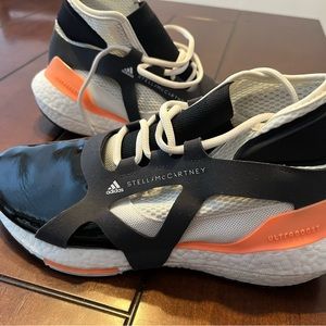 Adidas by Stella McCartney tennis shoes. Like new. Great support. Fun shoe!